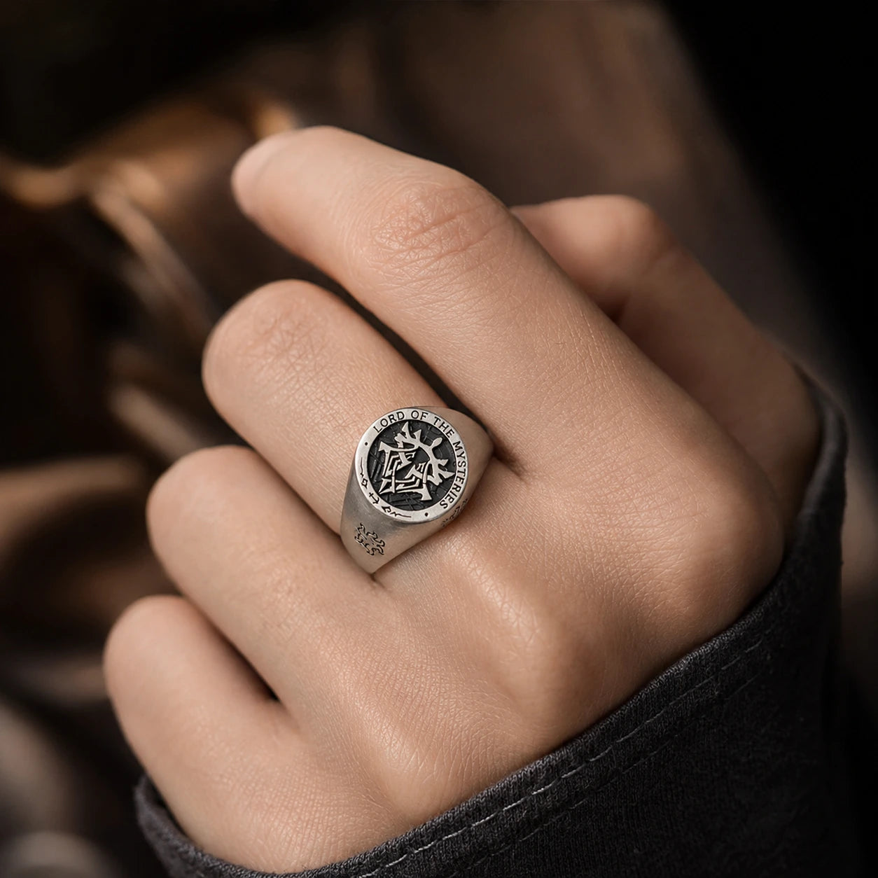 Lord of the Mysteries Ring – Klein Moretti