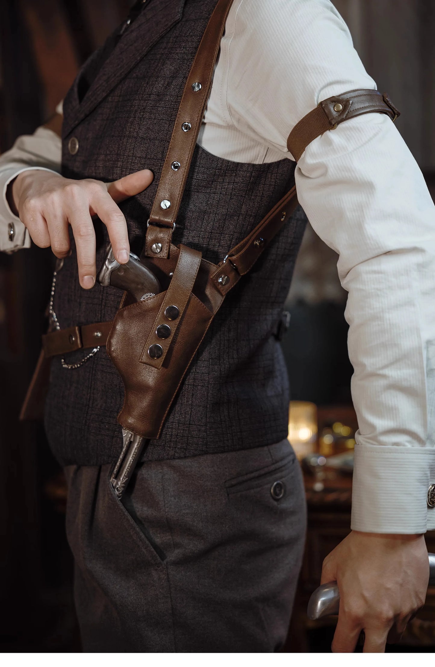 Klein Moretti Revolver Replica – Lord of the Mysteries Official