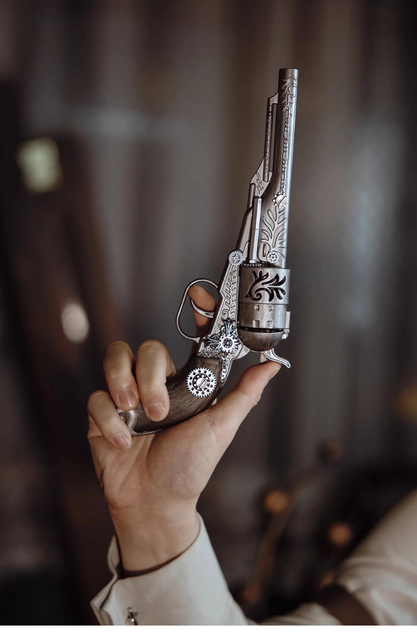 Klein Moretti Revolver Replica – Lord of the Mysteries Official